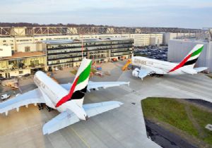 EMİRATES’İN FİLOSUNA İKİ YENİ A380