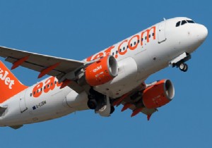 EASYJET TÜM UÇUŞLARI DURDURDU