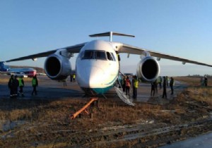 ANGARA AIRLINES UÇAĞI PİSTTEN ÇIKTI