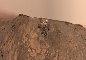 CURIOSITY MARS DA SELFIE ÇEKTİ