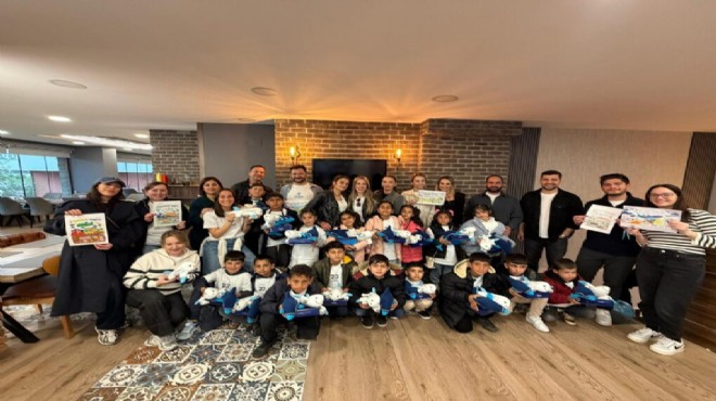 AJET TE 23 NİSAN ETKİNLİĞİ