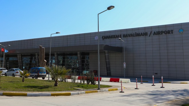 ÇANAKKALE TRAFİĞE KAPANDI