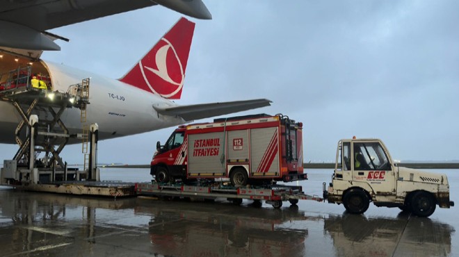 DEPREM BÖLGESİNE YARDIMLAR SÜRÜYOR