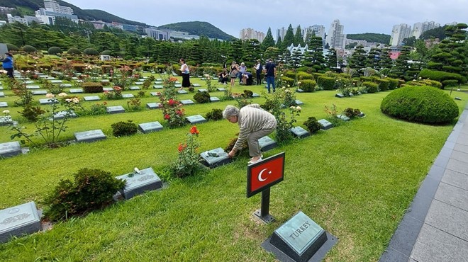 DOSTLUĞUN 70. YILINDA KORE TURU