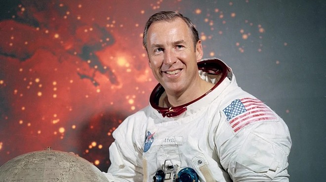 EFSANE ASTRONOT ÖLDÜ