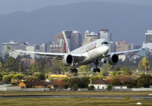 QATAR AIRWAYS DOHA-ADELAIDE UÇUYOR