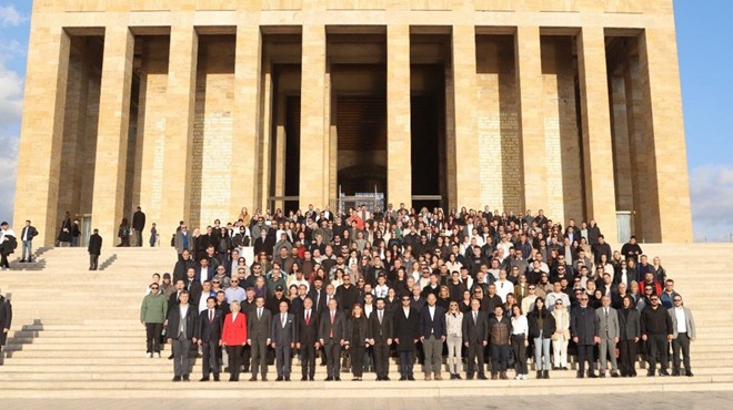 TAV DAN  ANITKABİR  ZİYARETİ