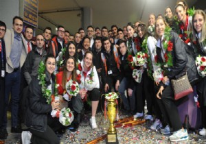 THY VOLEYBOLDA DA UÇUŞA GEÇTİ