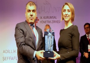 TAV KURUMSAL YÖNETİMDE YİNE ZİRVEDE