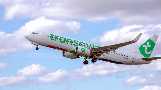 TRANSAVIA İSTANBUL A UÇUYOR