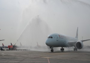 AIR CANADA İSTANBUL’A RÜYA UÇAKLA UÇUYOR