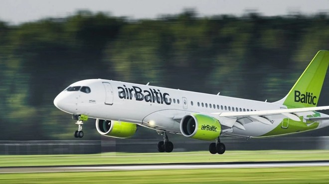 airBaltic PERSONEL AZALTIYOR