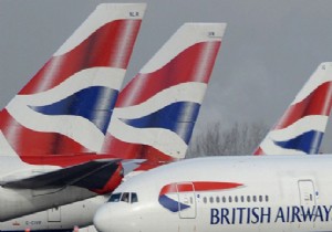 BRITISH AIRWAYS YOLCULARINI ORTADA BIRAKTI