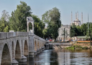 EDİRNE’YE HAVALİMANI MÜJDESİ