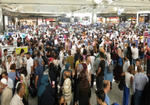 TÜRK HAVAALANLARINDAN 193 MİLYON YOLCU GEÇTİ