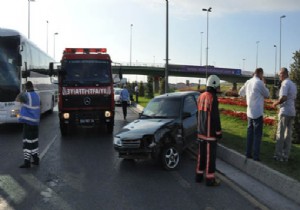 HAVALİMANI YOLUNDA KAZA