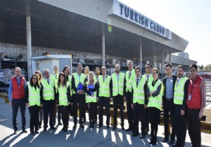 TURKİSH CARGO İHRACATÇILARLA BİRARAYA GELDİ