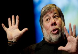 WOZNIAK LAPTOP YASAĞINI ÖNE SÜRDÜ