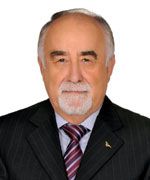 Ünal Başusta